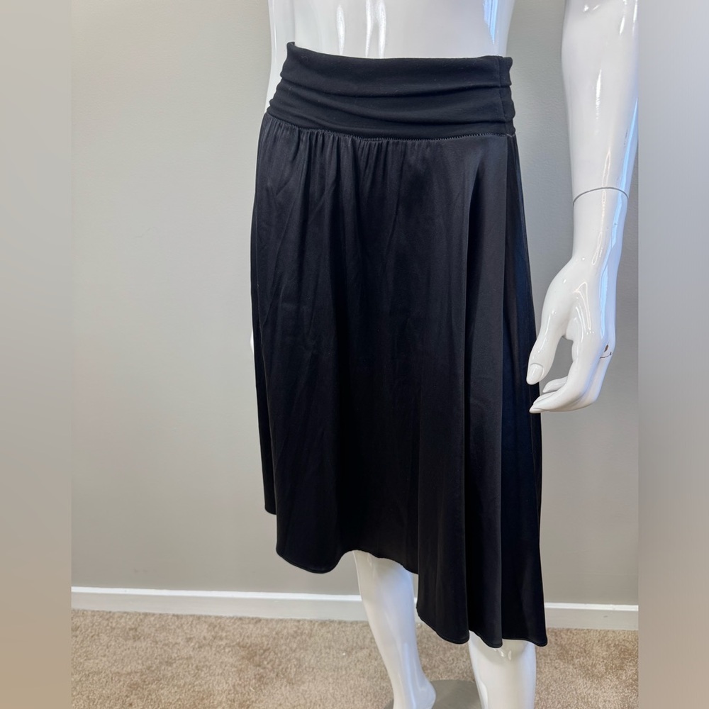 ROZAE NICHOLS Black Silk Blend A-Line Skirt Size S Elegant Pull On Knee Length - Picture 5 of 9